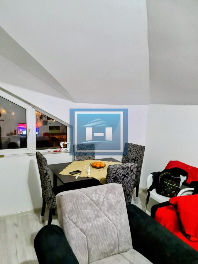 Prodaje se stan 50m² – odlična lokacija, Paraćin