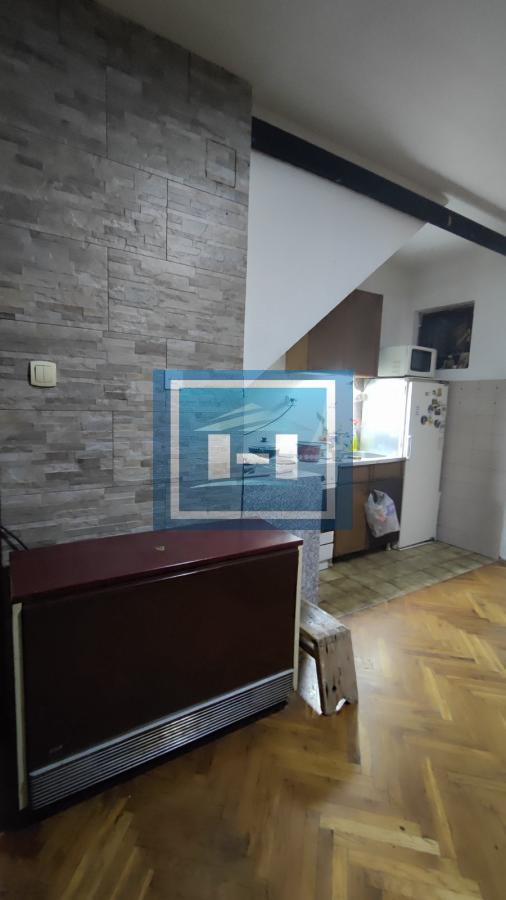 Kuća u okolini Jagodine na dva nivoa odmah useljiva sa svim priključcima