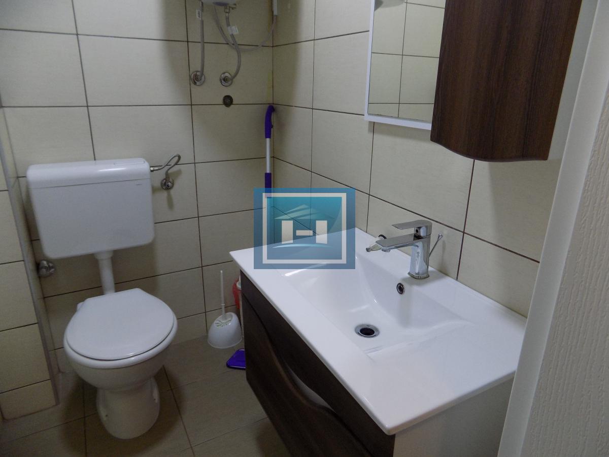 Stan u dva nivoa na idealnoj lokaciji!