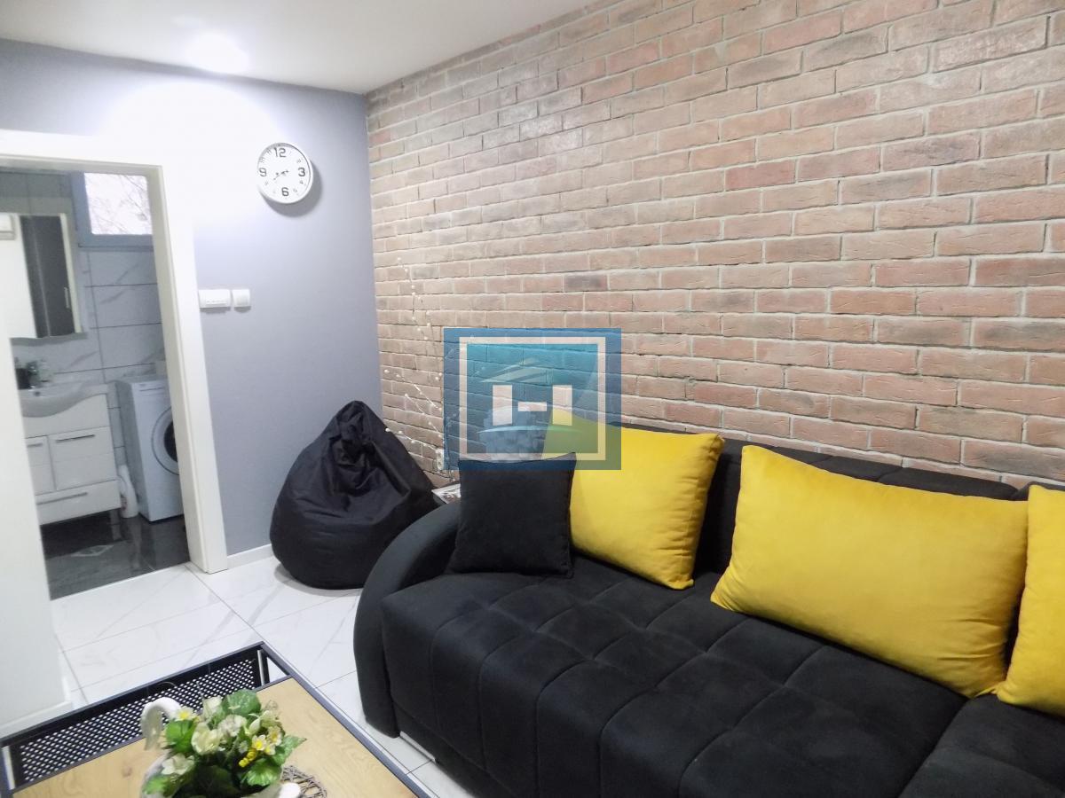 Stan u dva nivoa na idealnoj lokaciji!