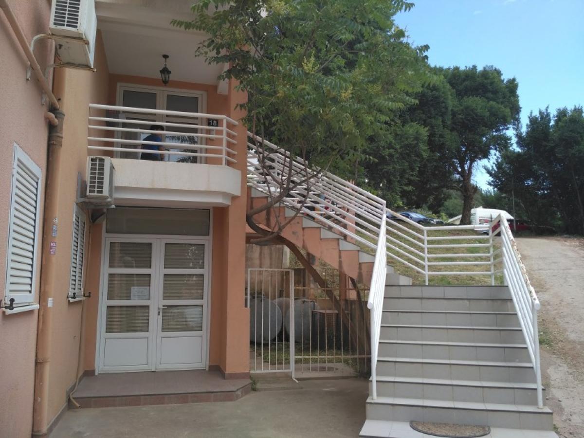 Gallery image 1