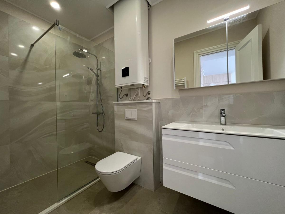 Gallery image 7