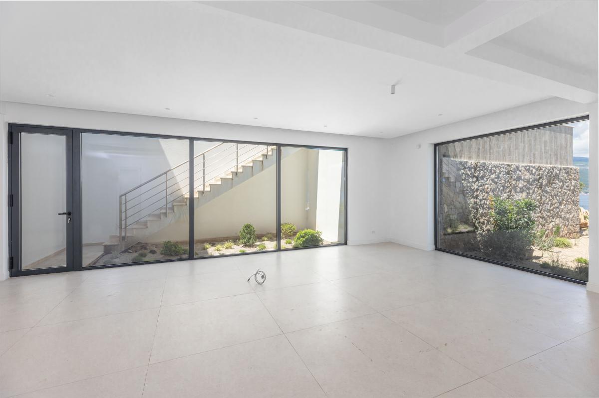 Gallery image 10