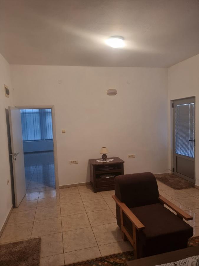 Gallery image 13