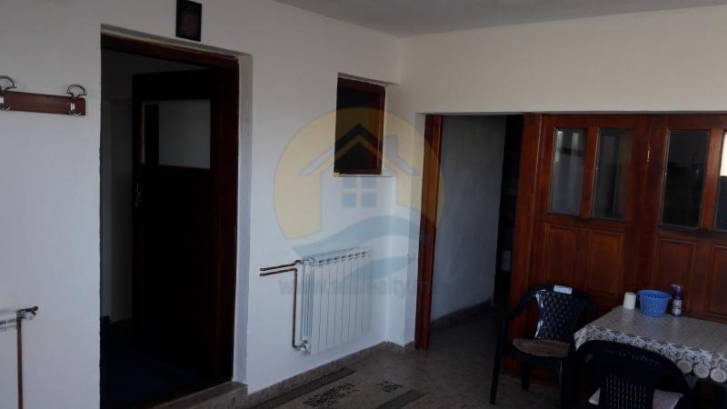 Gallery image 14