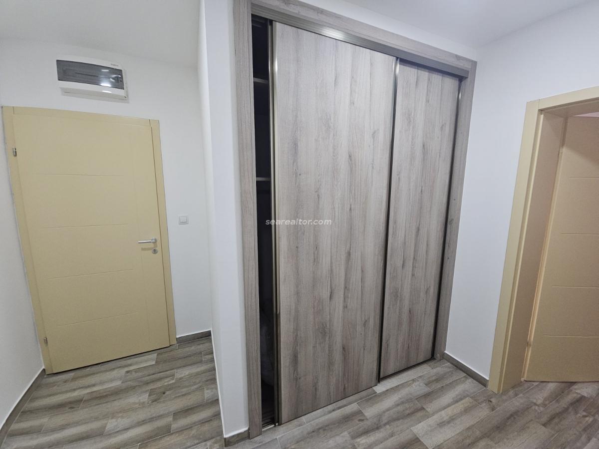 Gallery image 7