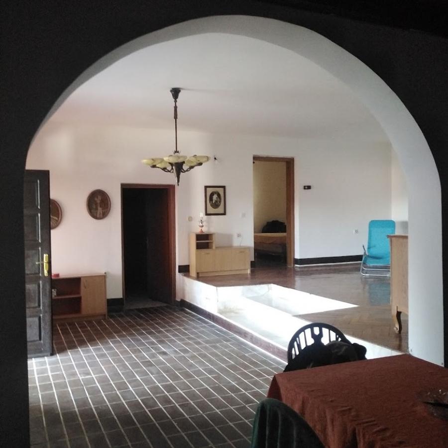 Gallery image 13