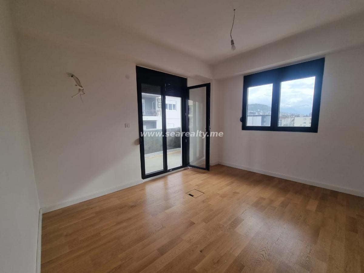 Gallery image 6