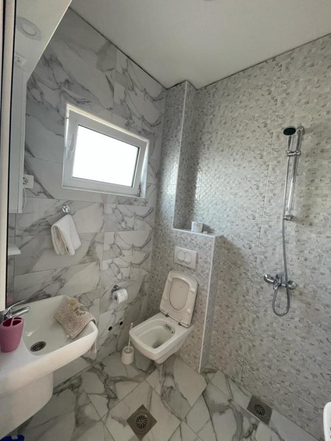 Gallery image 6