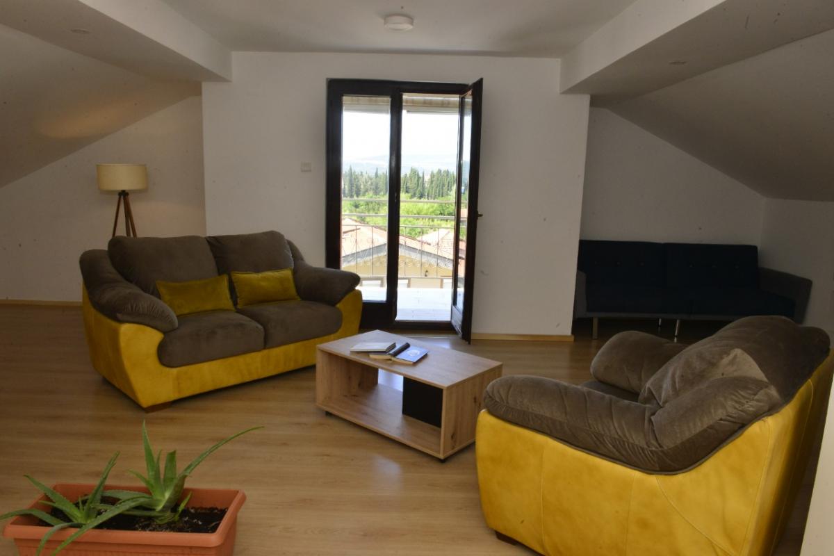 Gallery image 9
