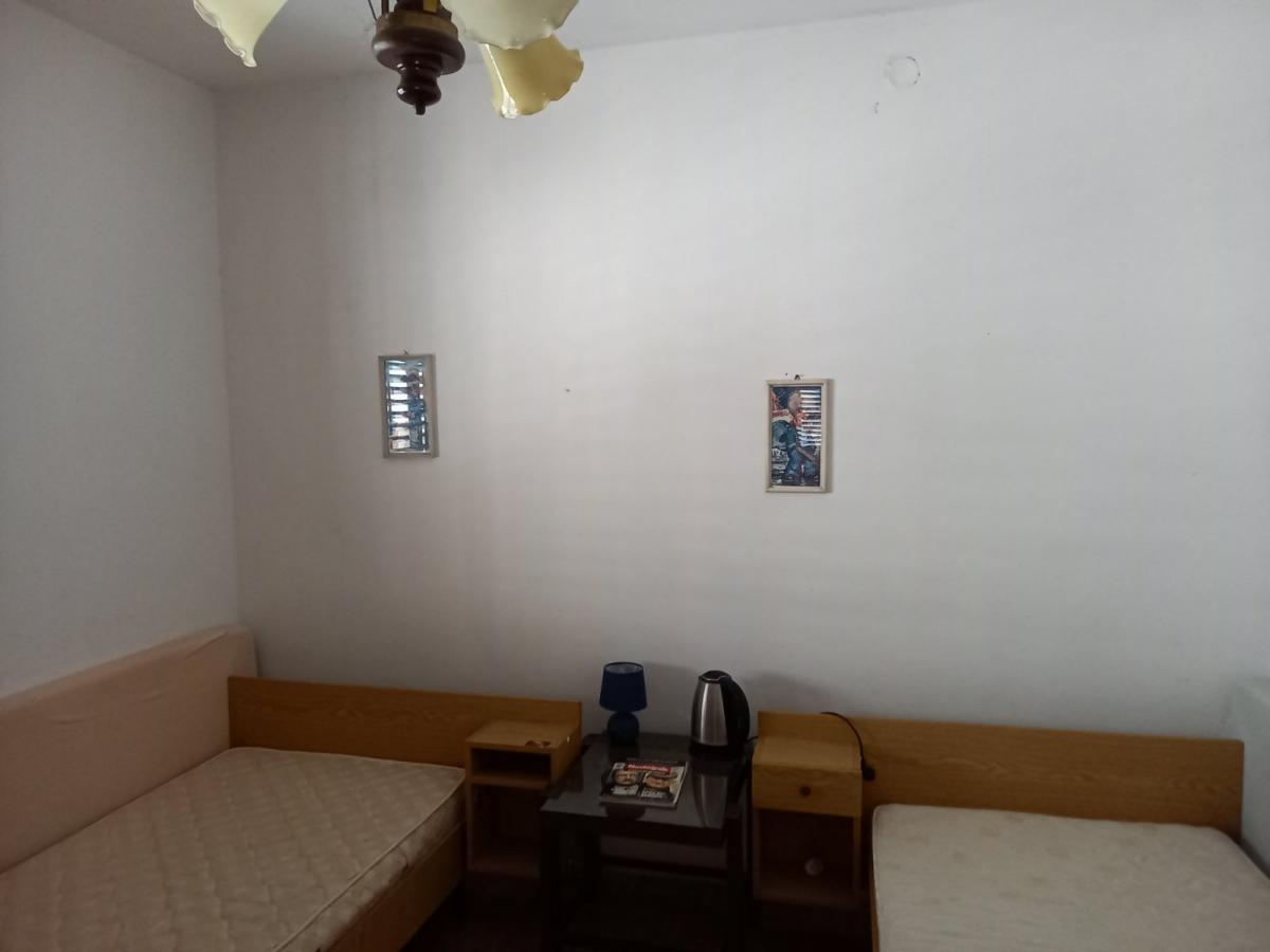 Gallery image 7