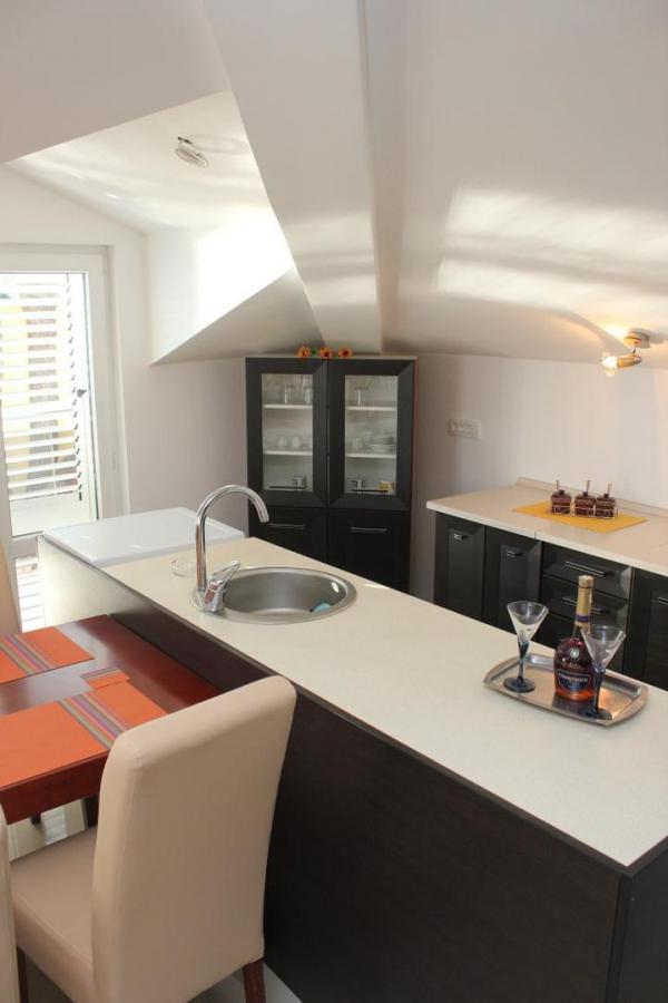 Gallery image 10