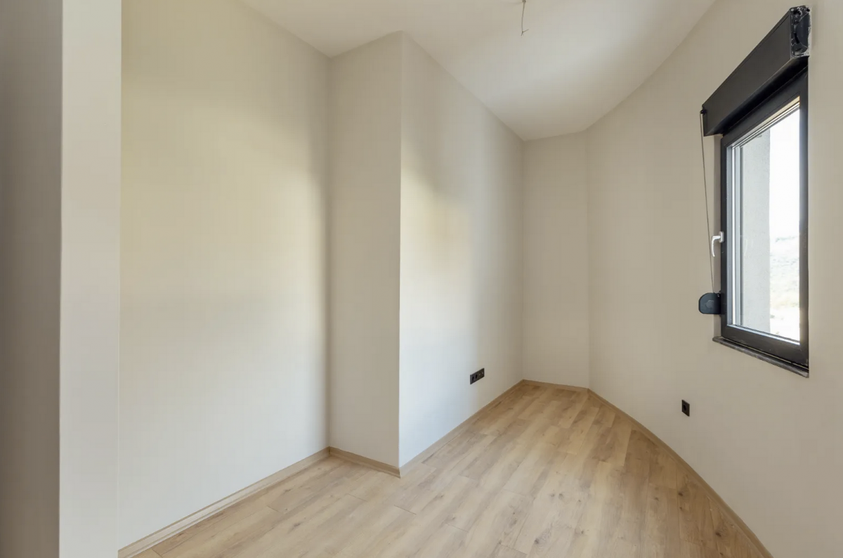 Gallery image 13