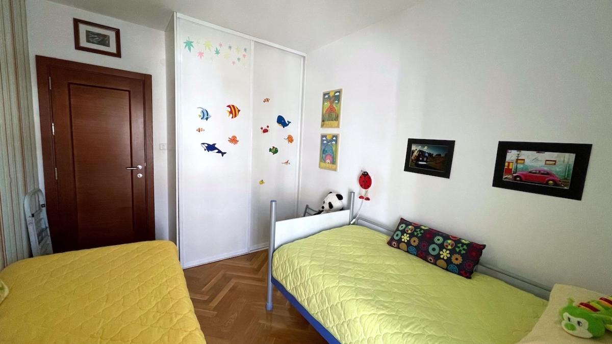 Gallery image 9