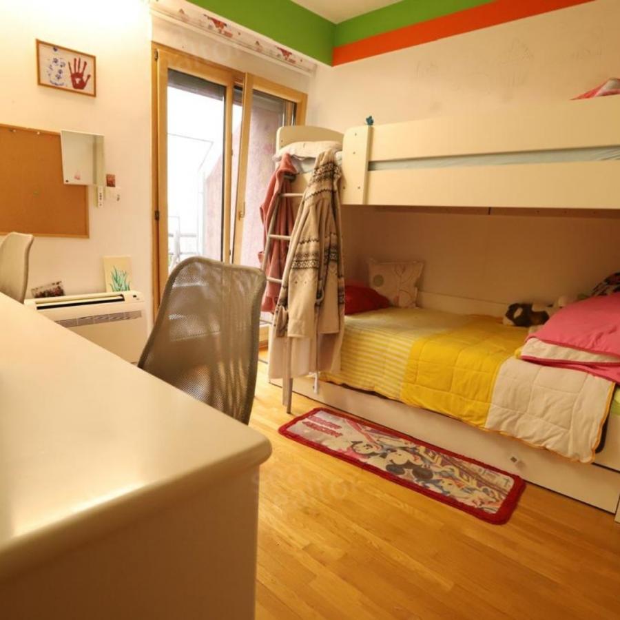 Gallery image 10