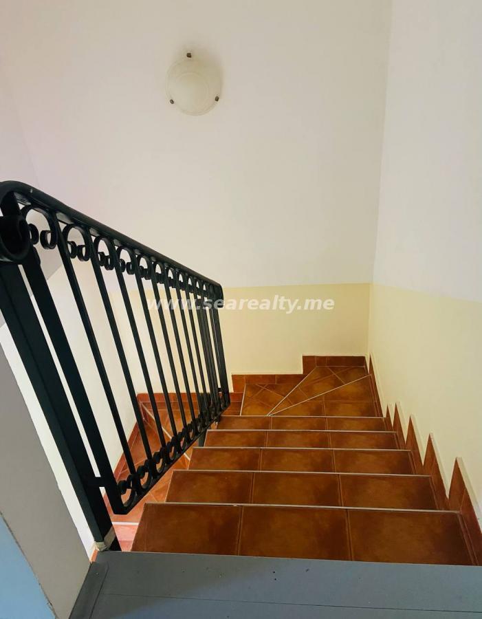 Gallery image 9