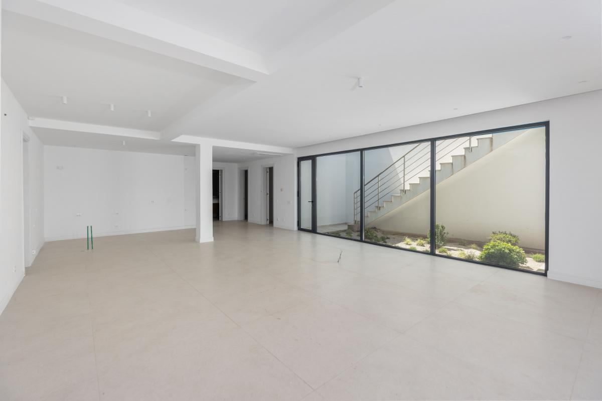 Gallery image 11
