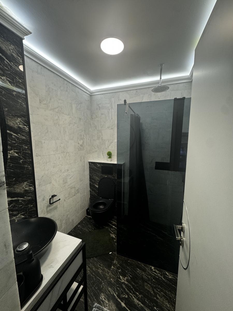 Gallery image 27