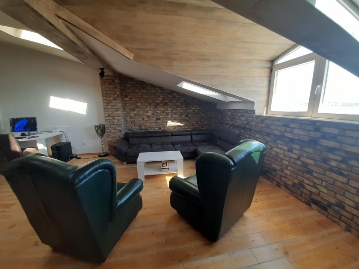 Gallery image 1