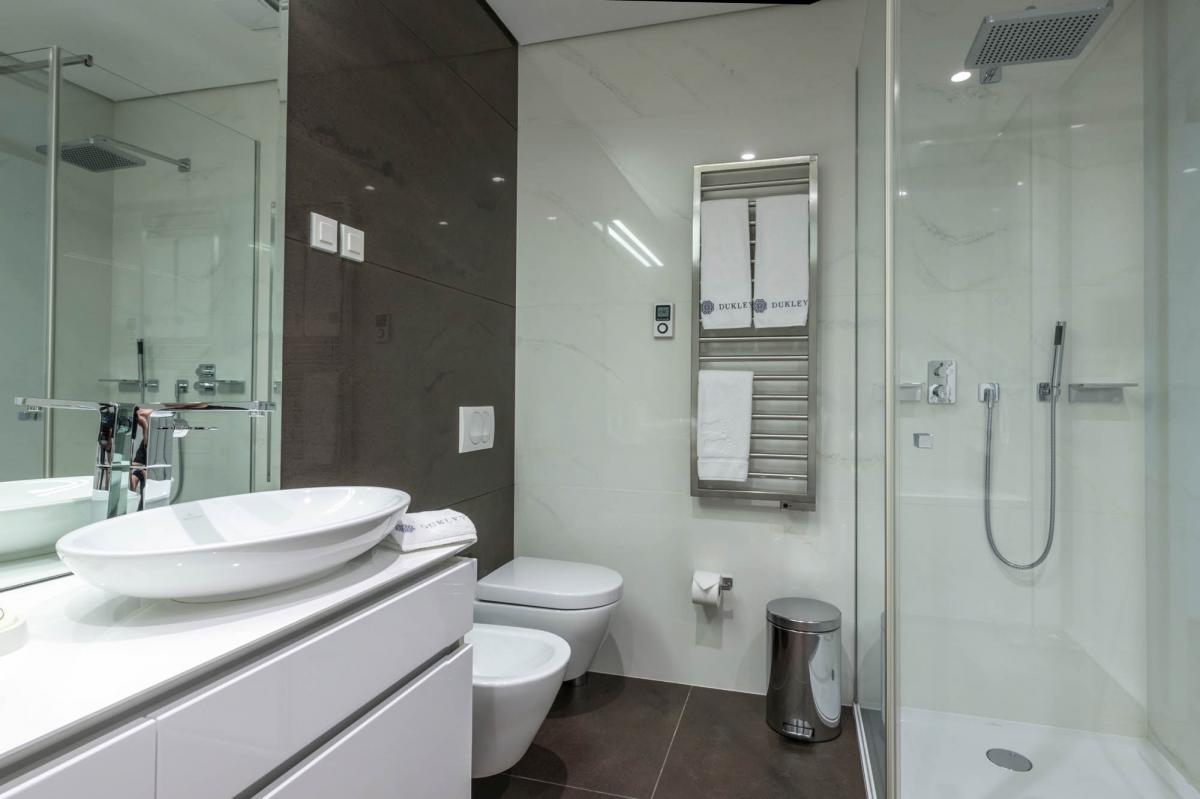 Gallery image 9