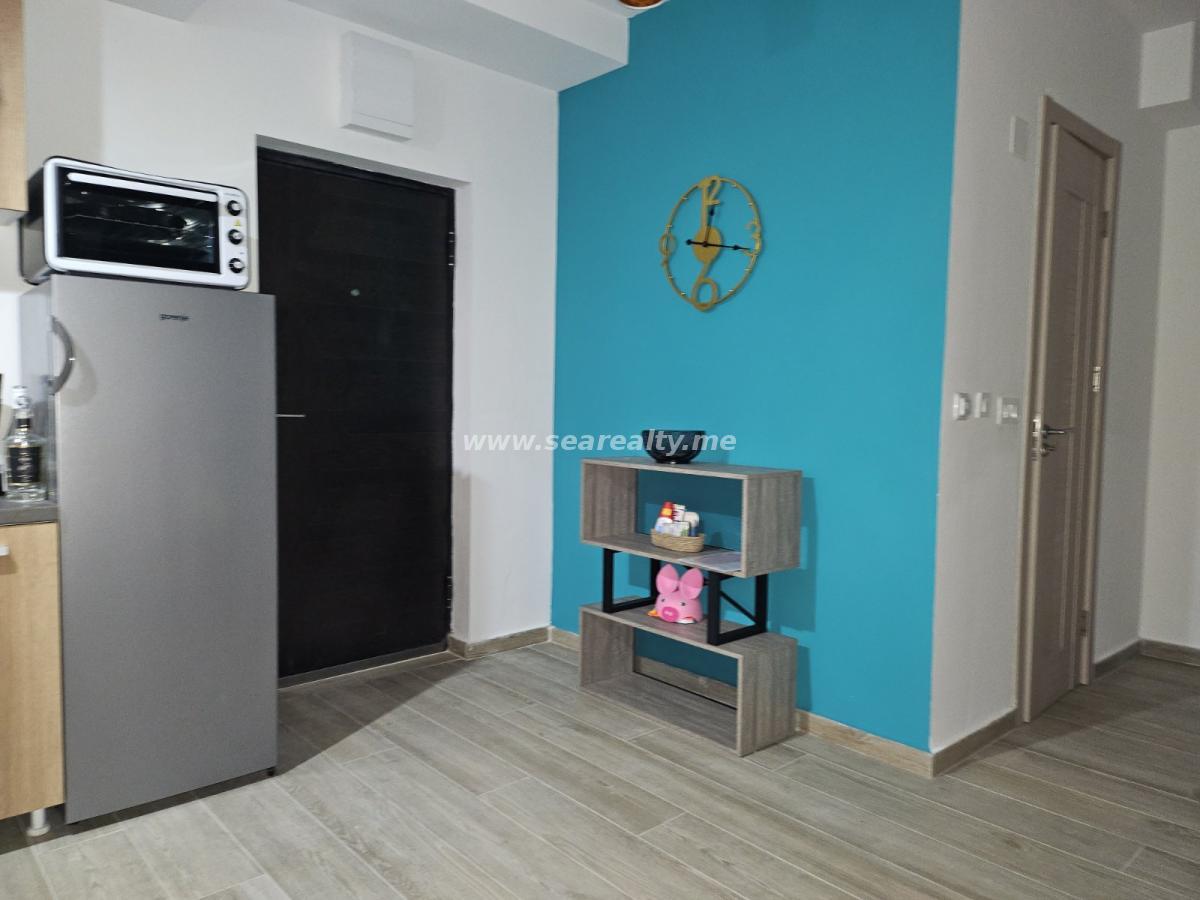 Gallery image 12