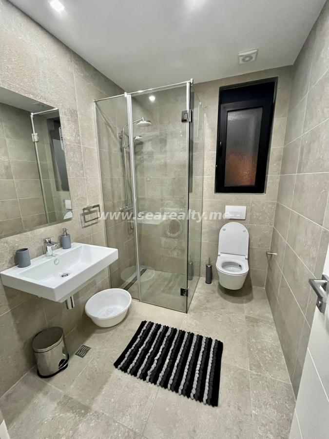 Gallery image 8