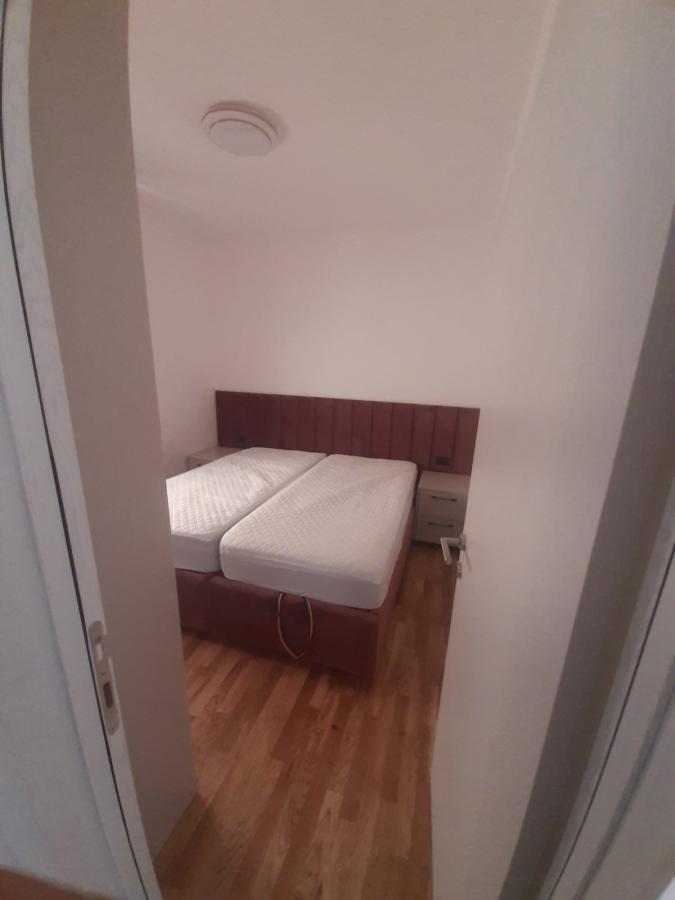 Gallery image 10