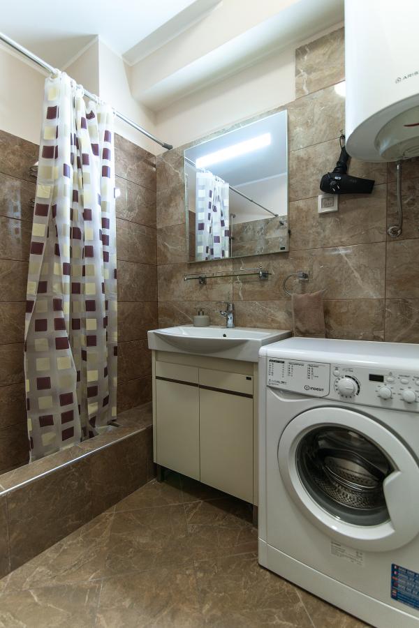Gallery image 13