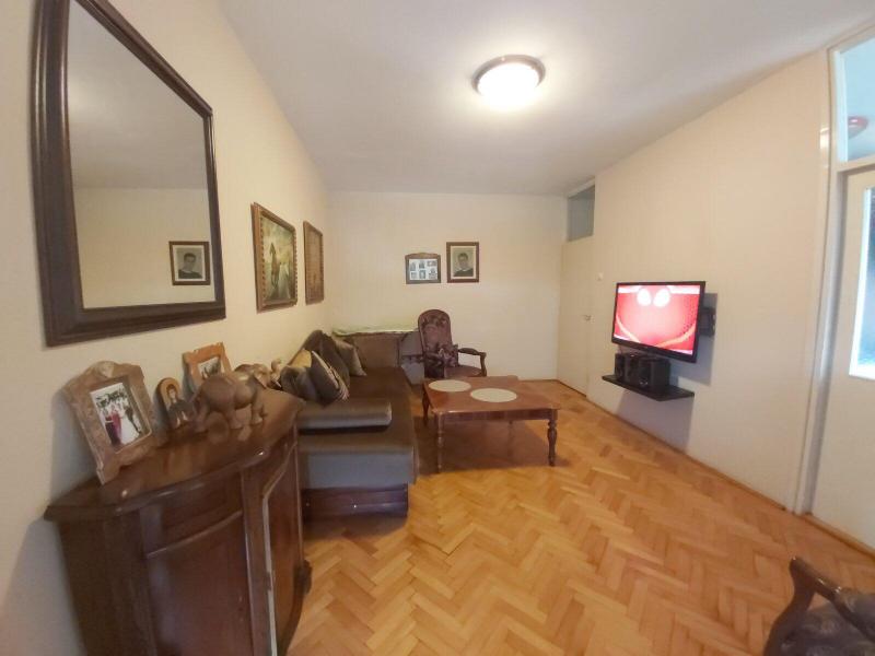 Gallery image 6