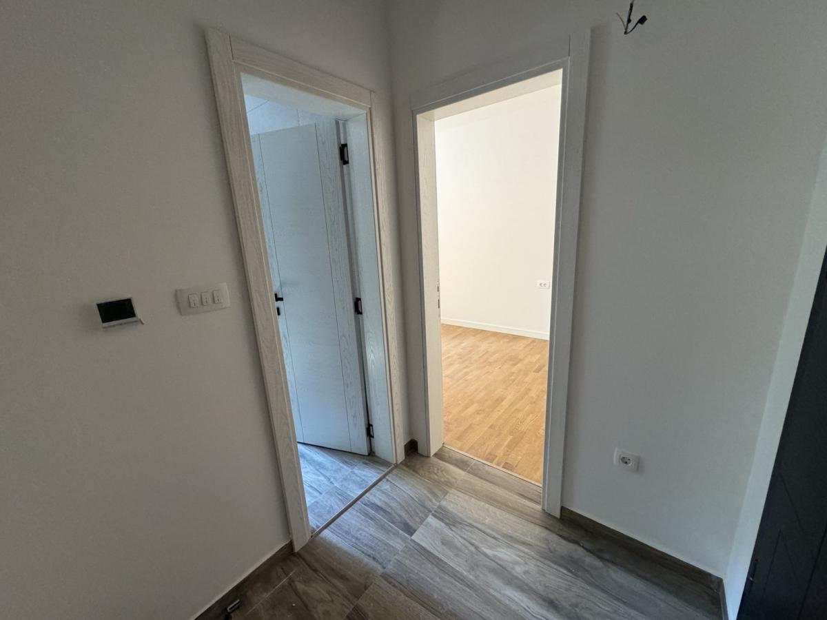 Gallery image 17