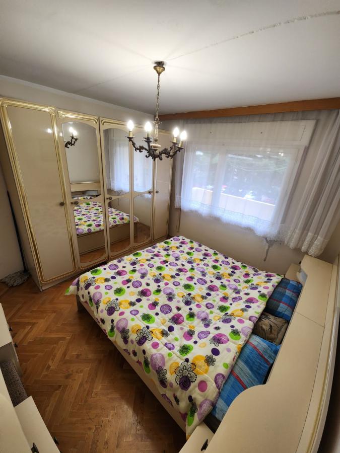 Gallery image 10
