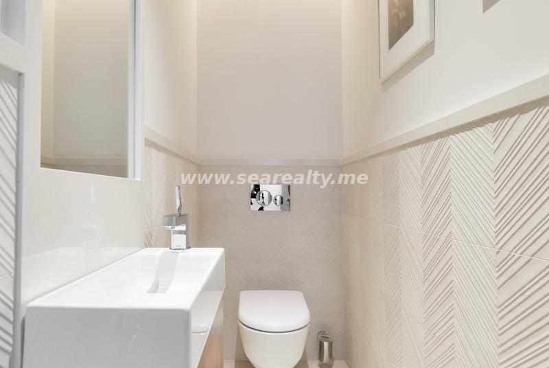 Gallery image 9