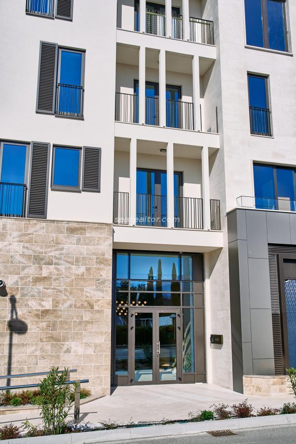 Gallery image 11