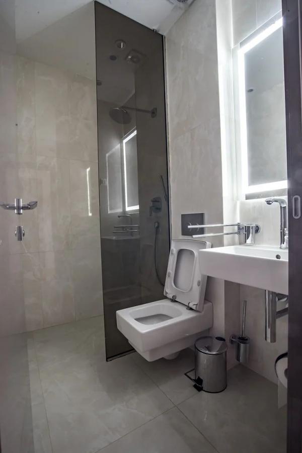 Gallery image 11