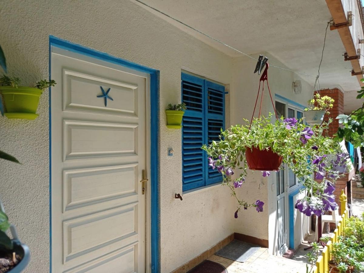 Gallery image 15