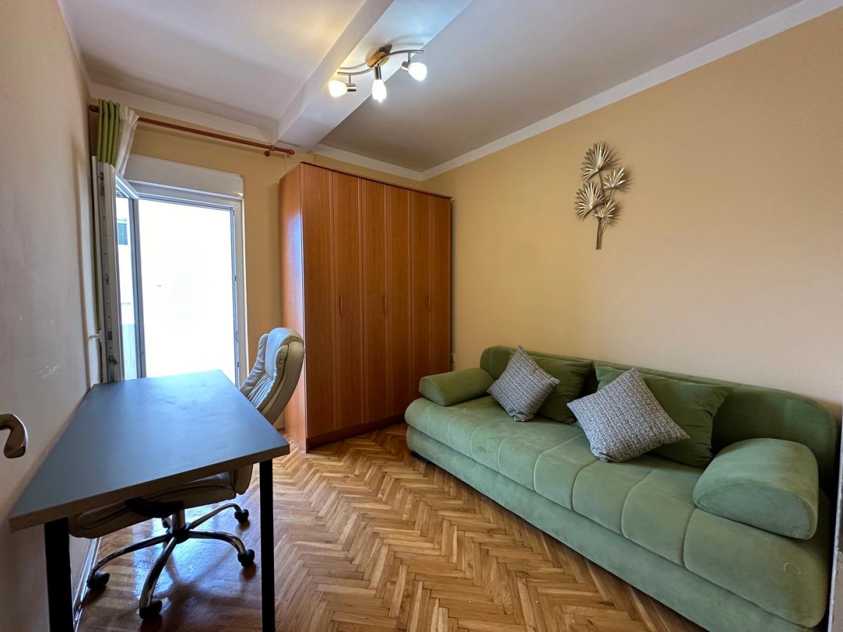 Gallery image 9