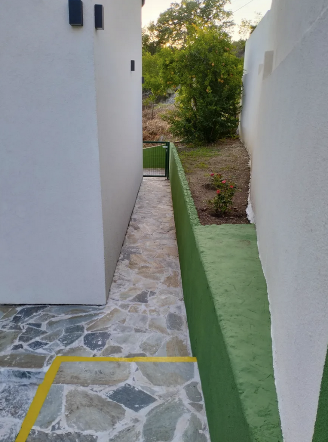Gallery image 12