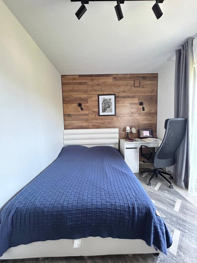 Gallery image 9