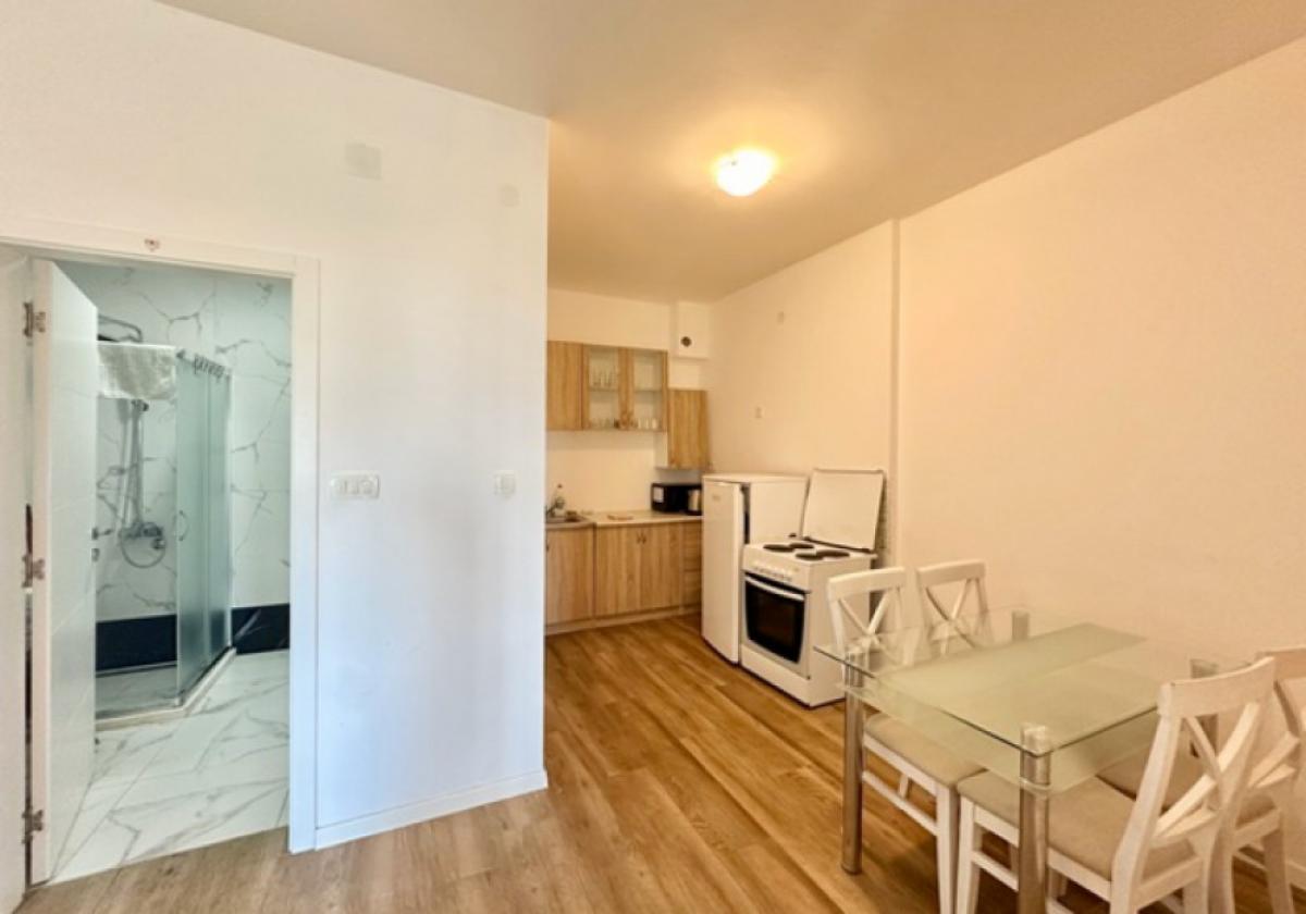 Gallery image 12