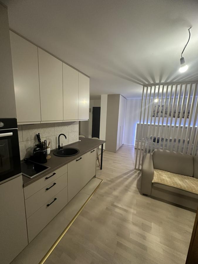 Gallery image 9
