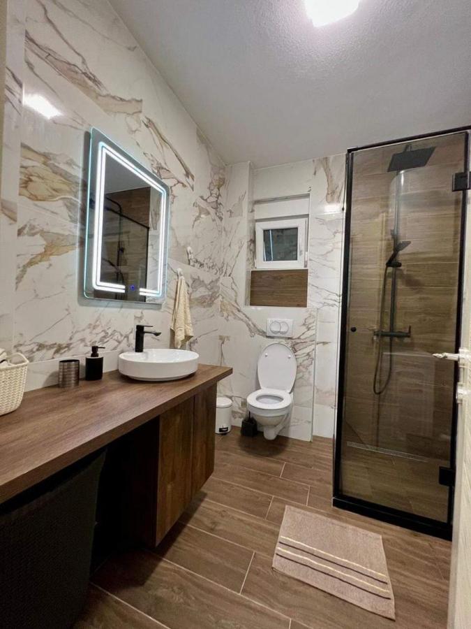 Gallery image 7