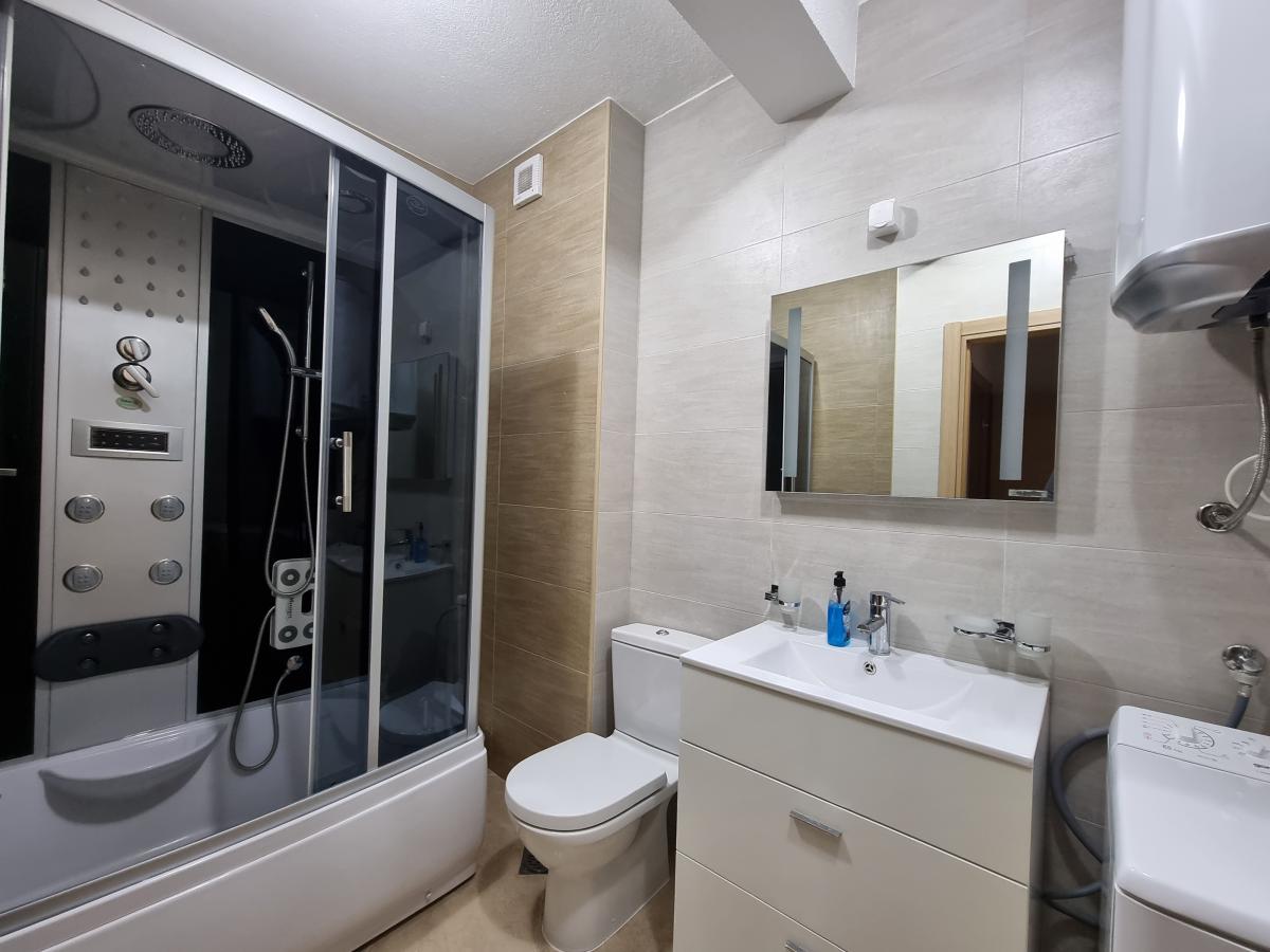 Gallery image 7