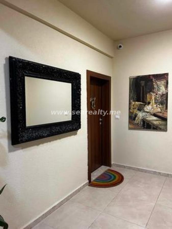 Gallery image 9