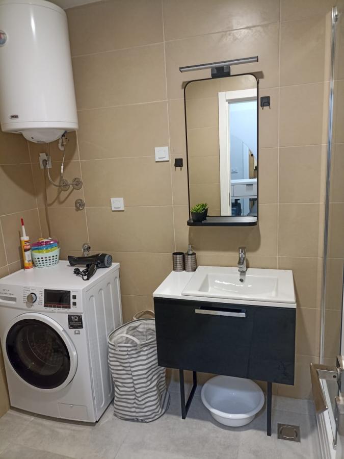 Gallery image 12