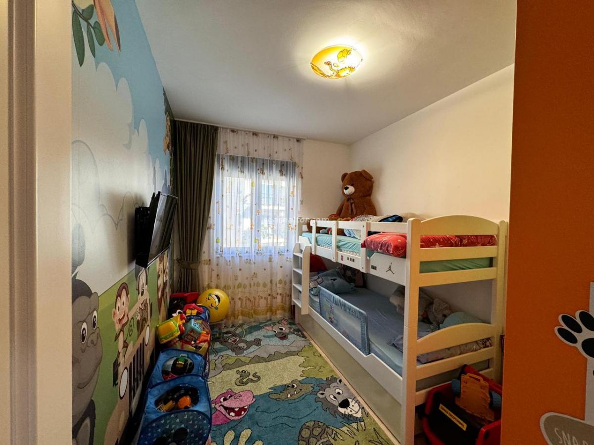 Gallery image 11