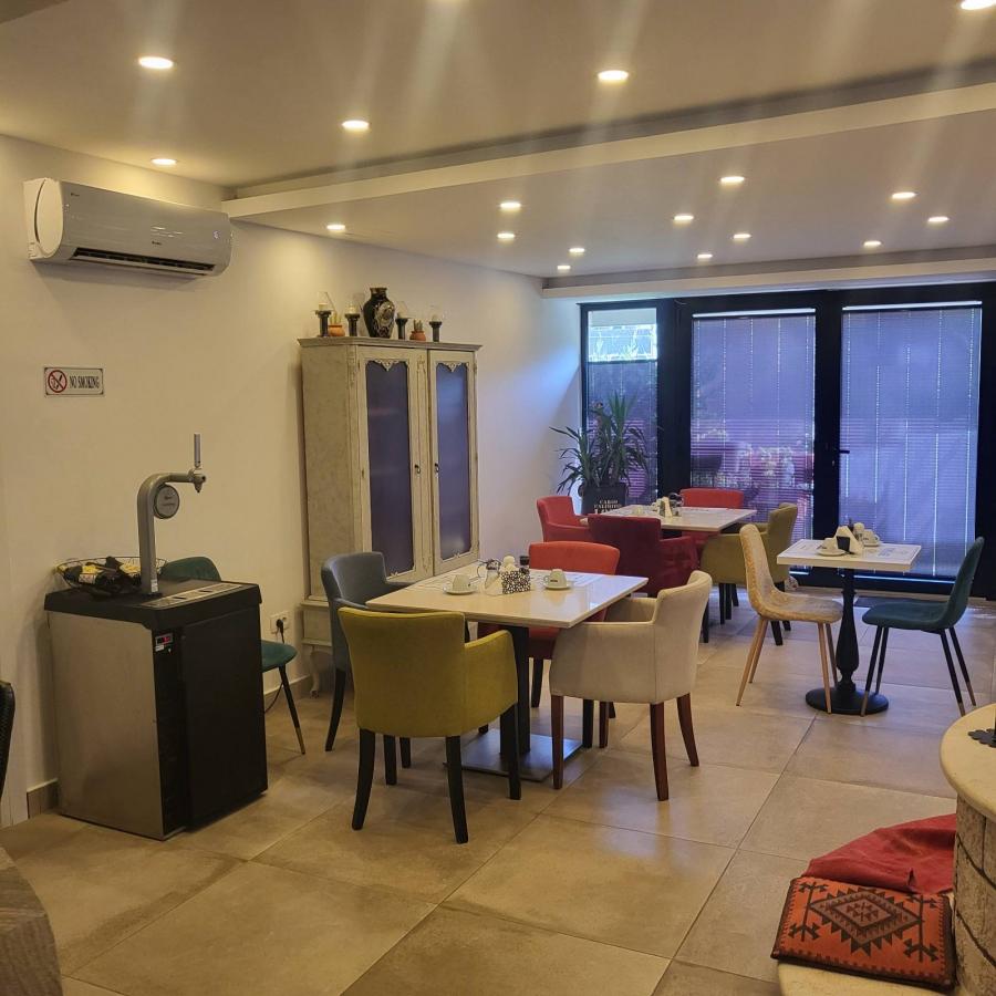 Gallery image 9