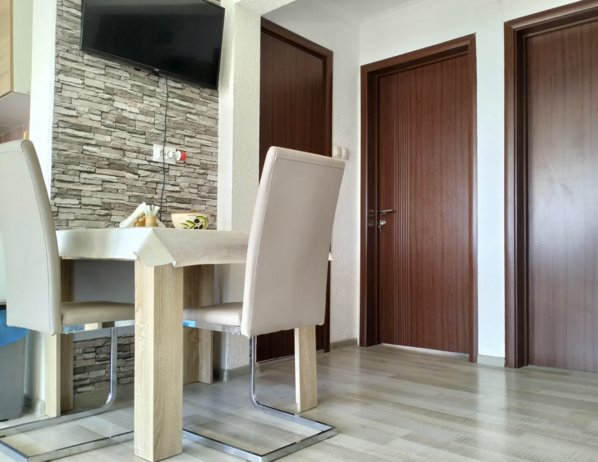 Gallery image 9