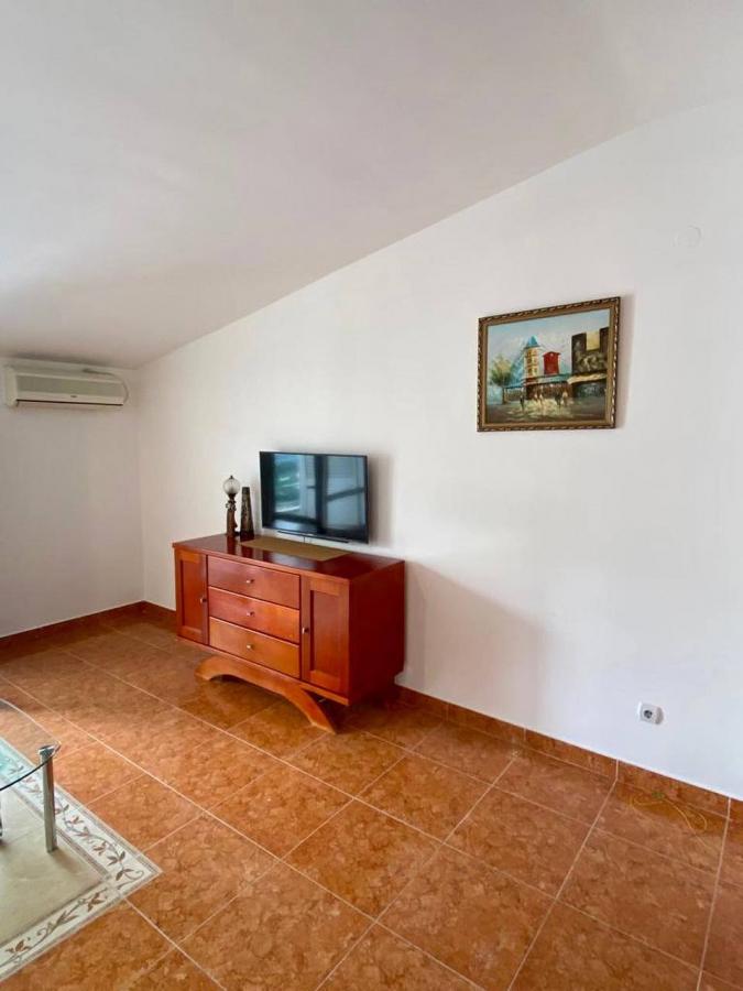 Gallery image 9