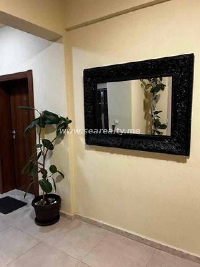 Gallery image 6