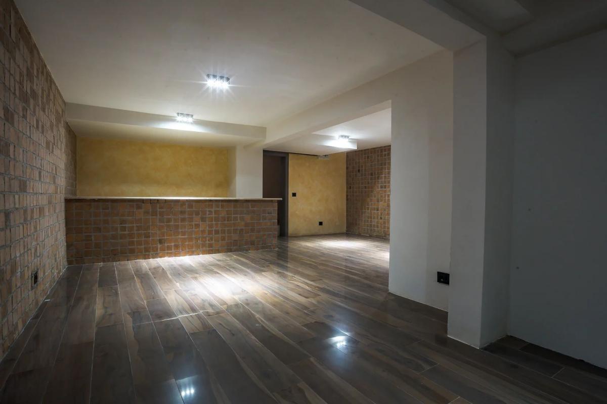 Gallery image 7